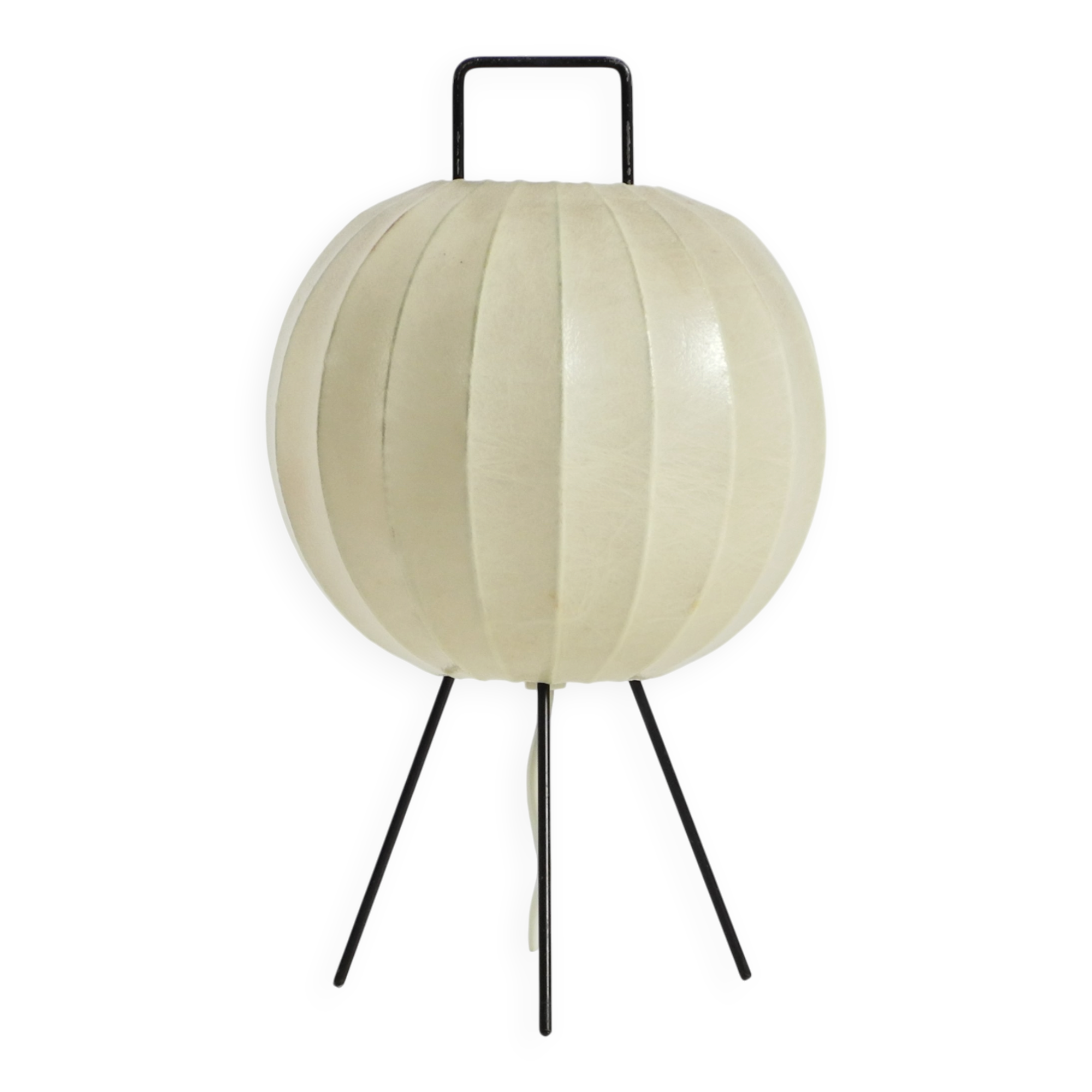 Very rare and beautiful Mid-Century Modern tripod Cocoon table lamp