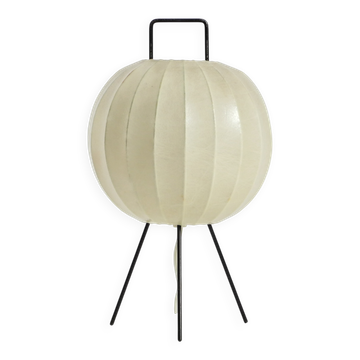 Very rare and beautiful Mid-Century Modern tripod Cocoon table lamp