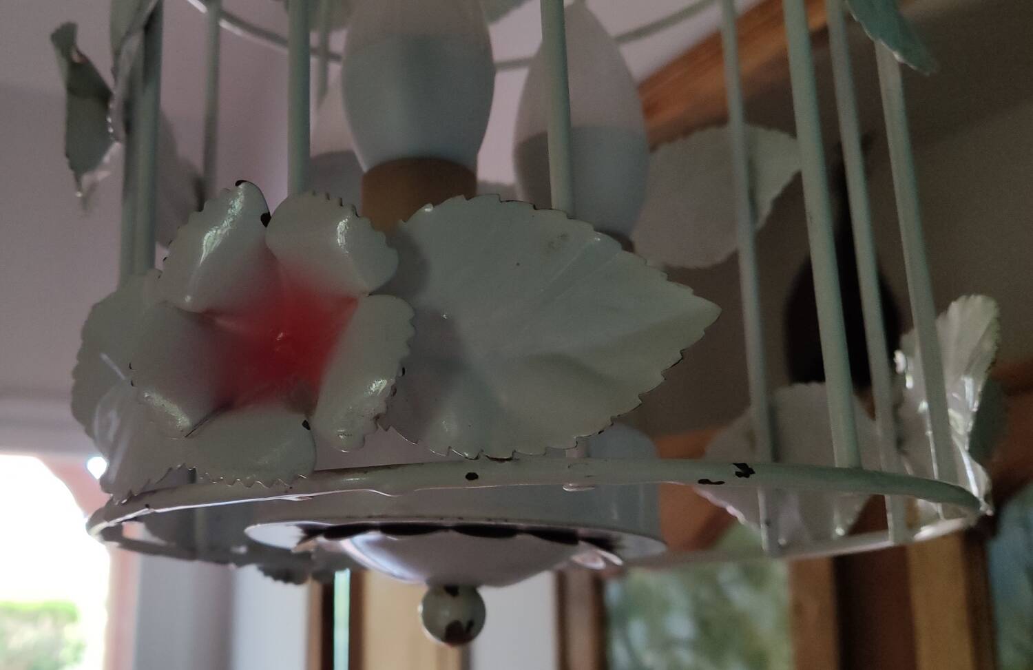 Vintage chandelier cage birds flowers white metal