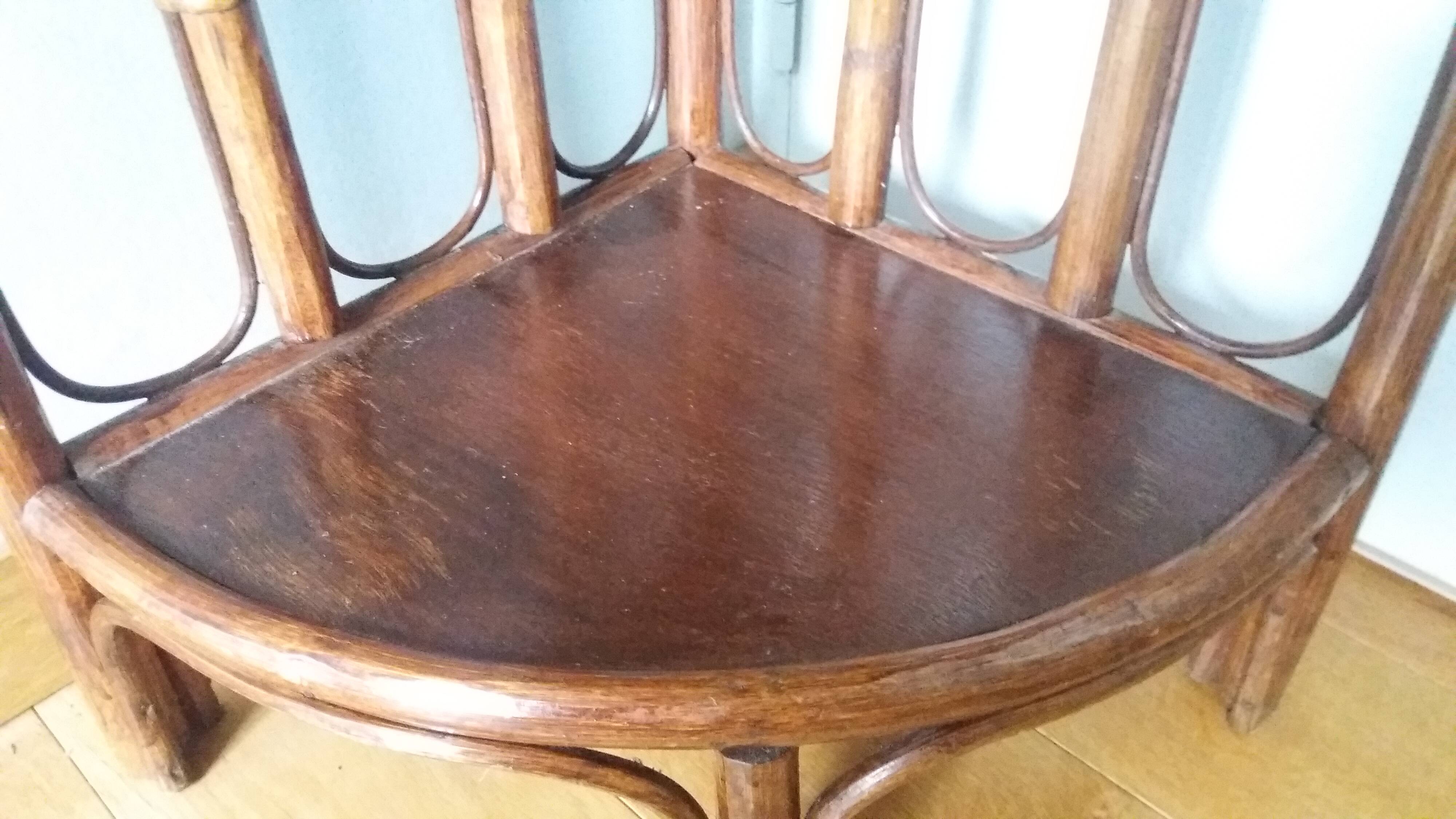 Corner shelf, corner unit, in wicker and wood