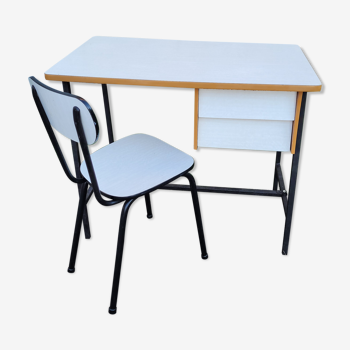 Bureau enfant année 60 70 et sa chaise