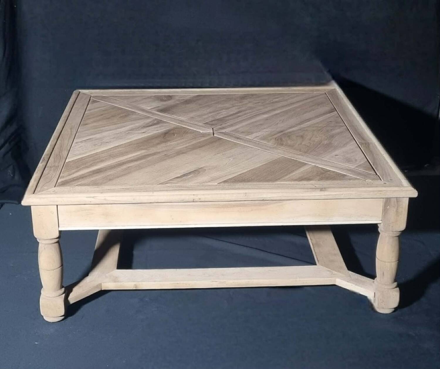 Coffee table in solid cherry wood