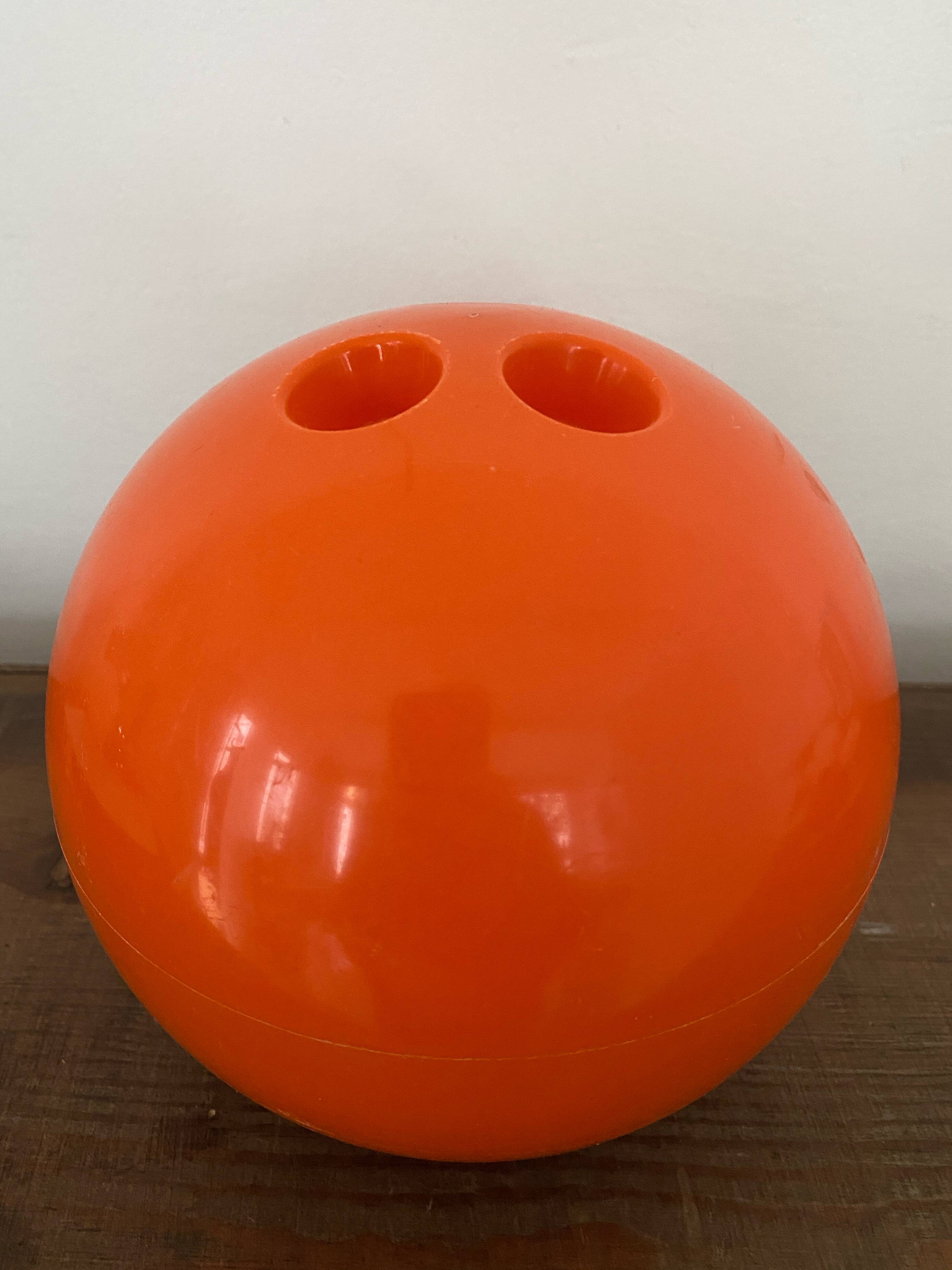Vintage orange bucket in the shape of a FASYL bowling ball, diameter 18 cm