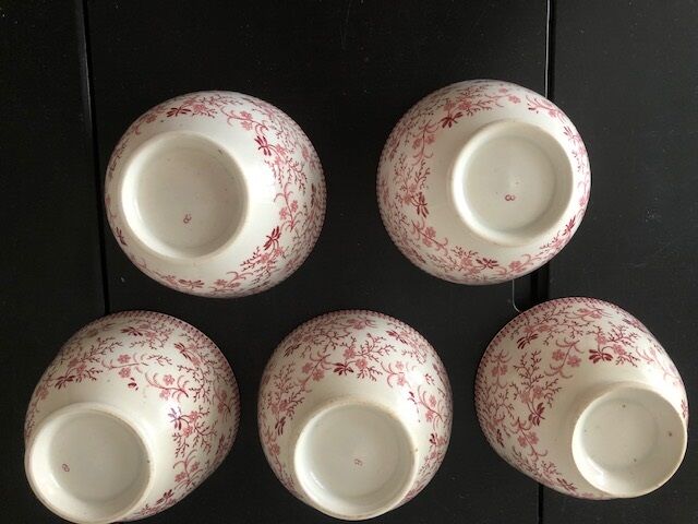 5 rice bowls in fine porcelain
