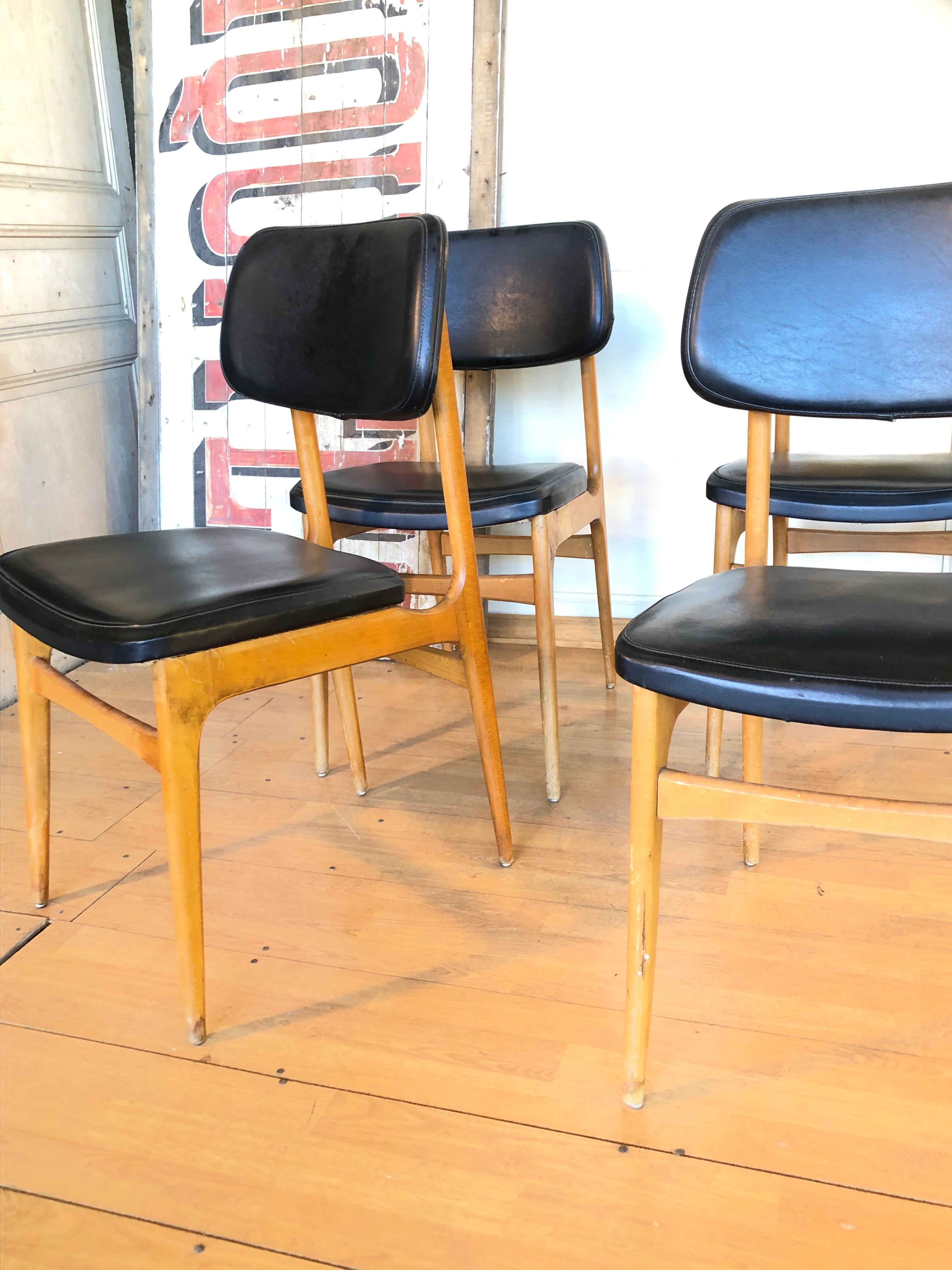 Suite of 6 stella chairs 1960