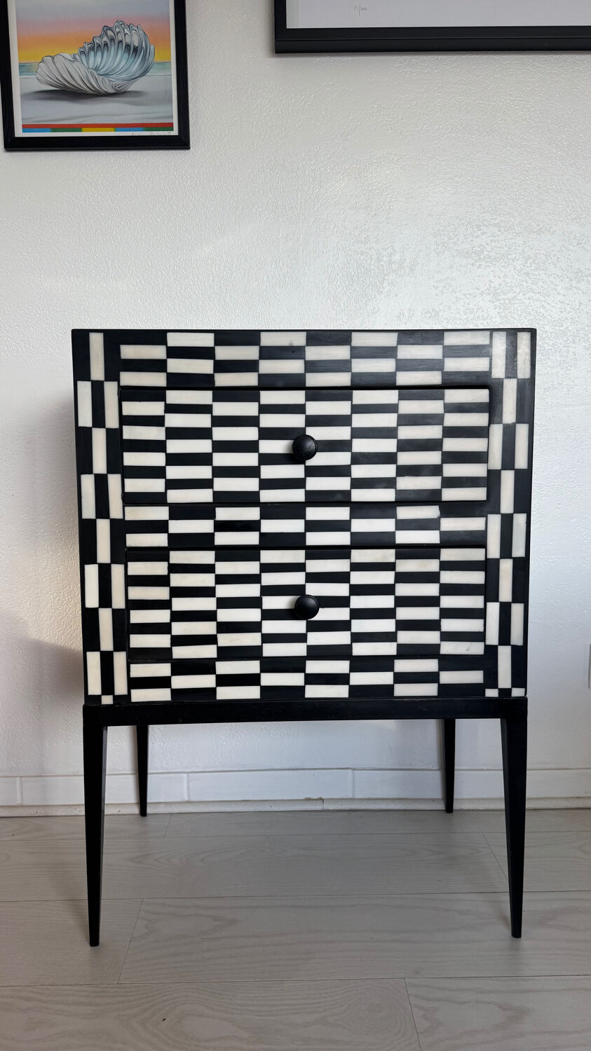 Checkerboard marquetry chest of drawers