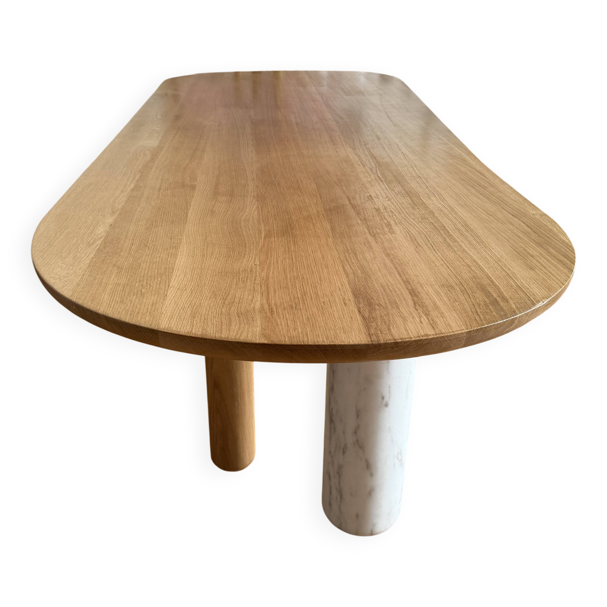Maho dining table from Caroline Andreoni Maison.