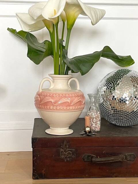 Amphora vase