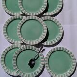 9 green dessert plates