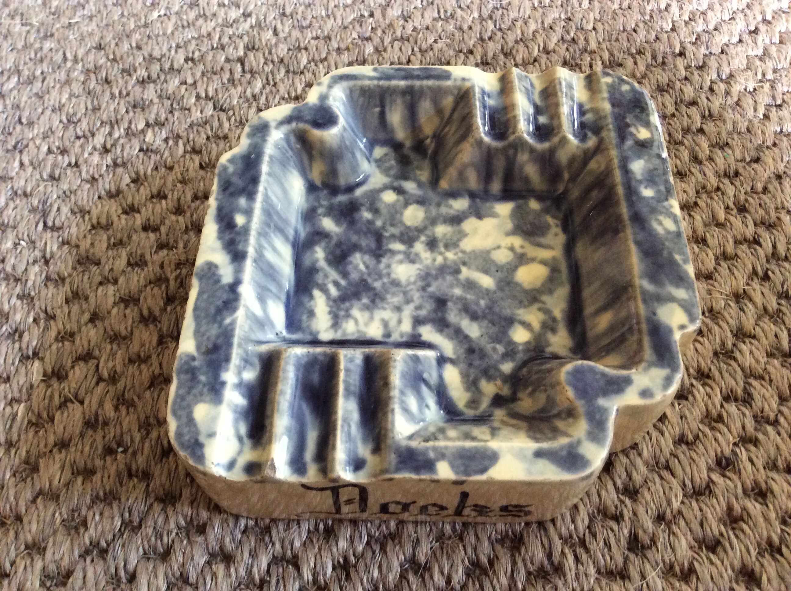 Ceramic ashtray