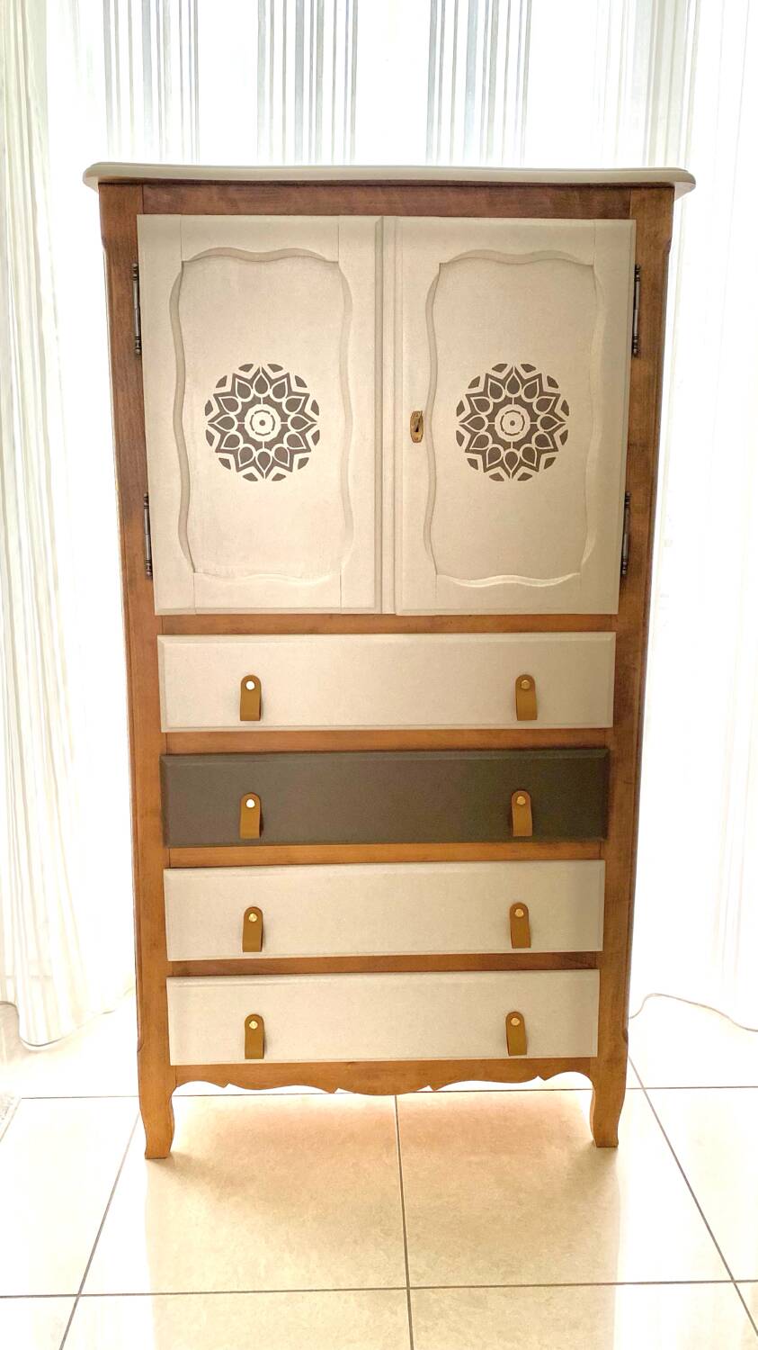 Revamped wooden cabinet