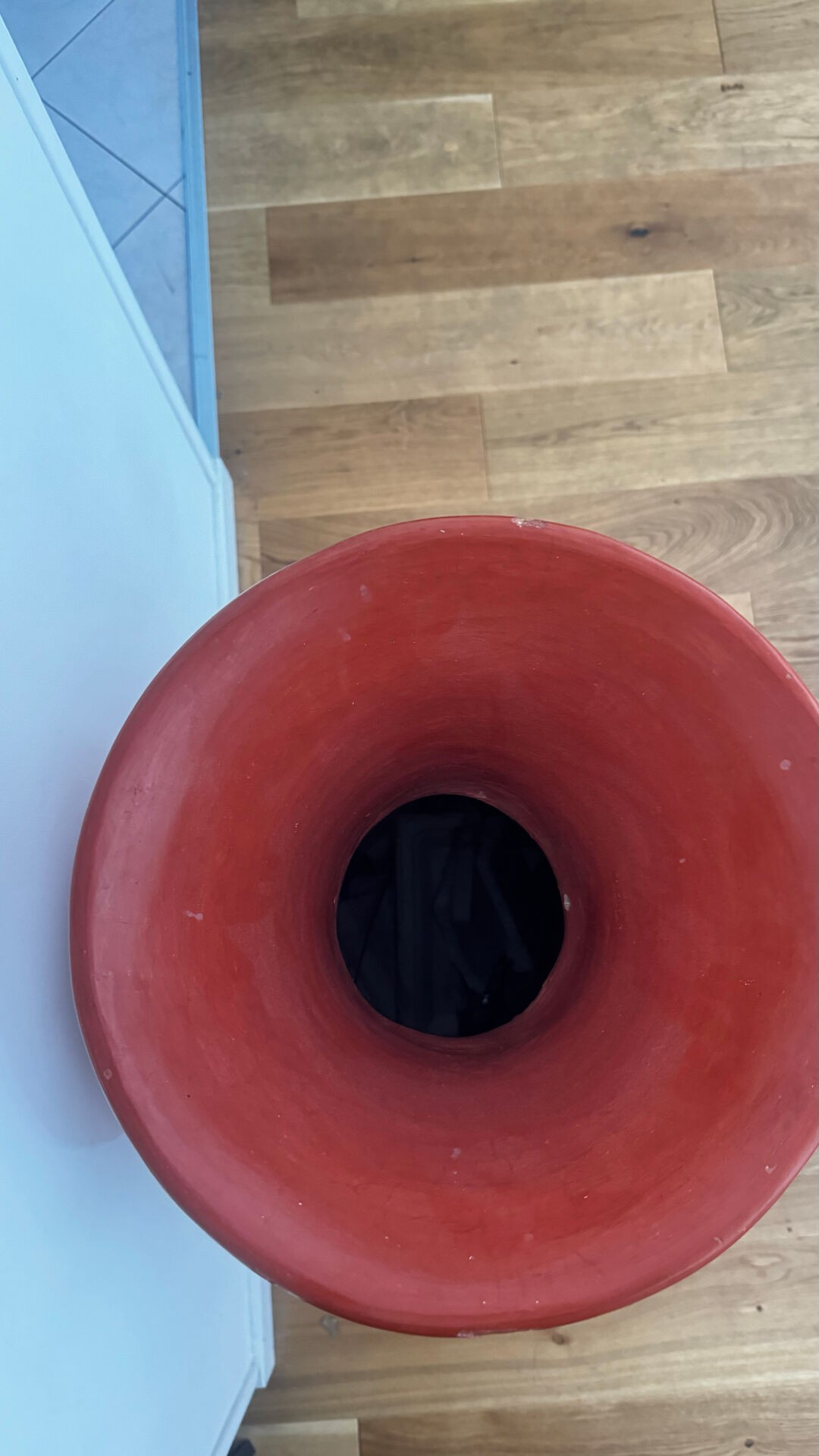 Large monumental vase in red terracotta