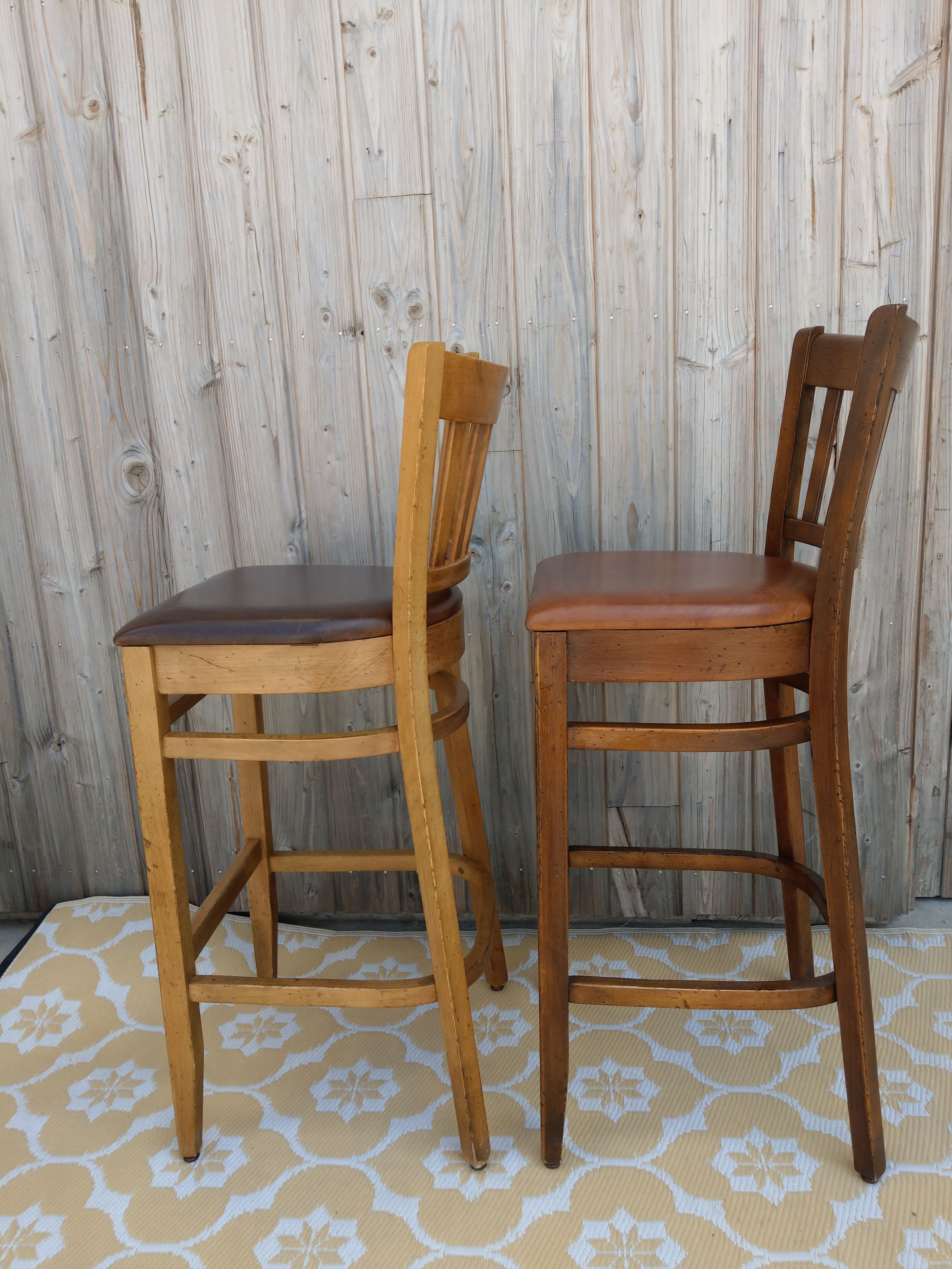 Paire de tabourets de bar