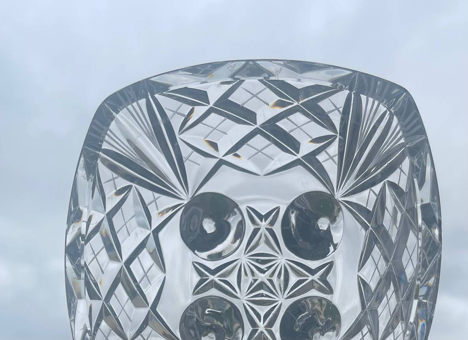 Cut crystal candy box