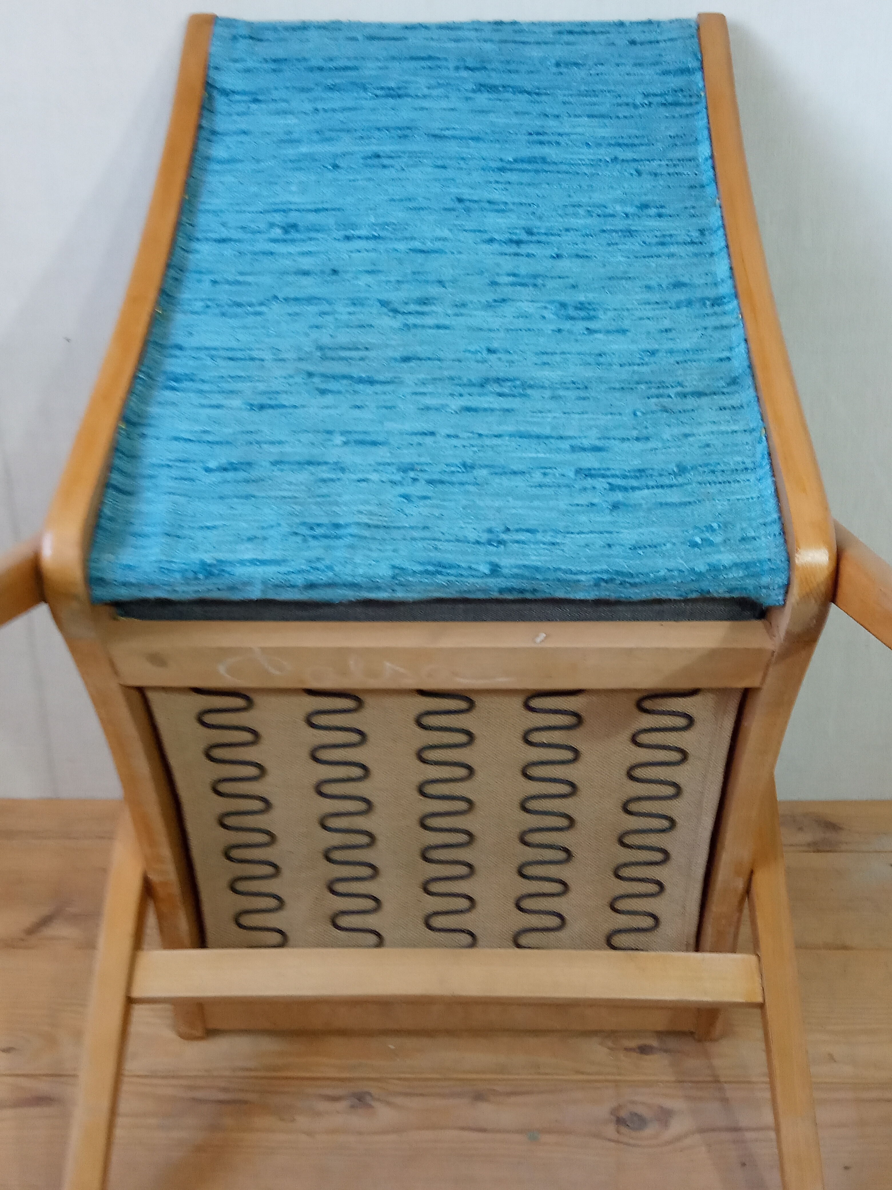 Fauteuil années 50 restauré