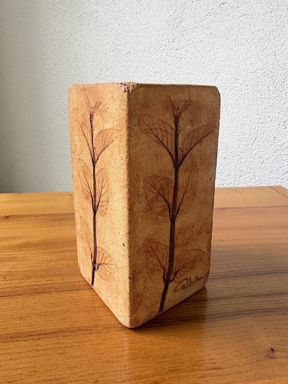 Leduc ceramic herbarium vase