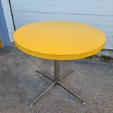 Round table formica yellow 1970