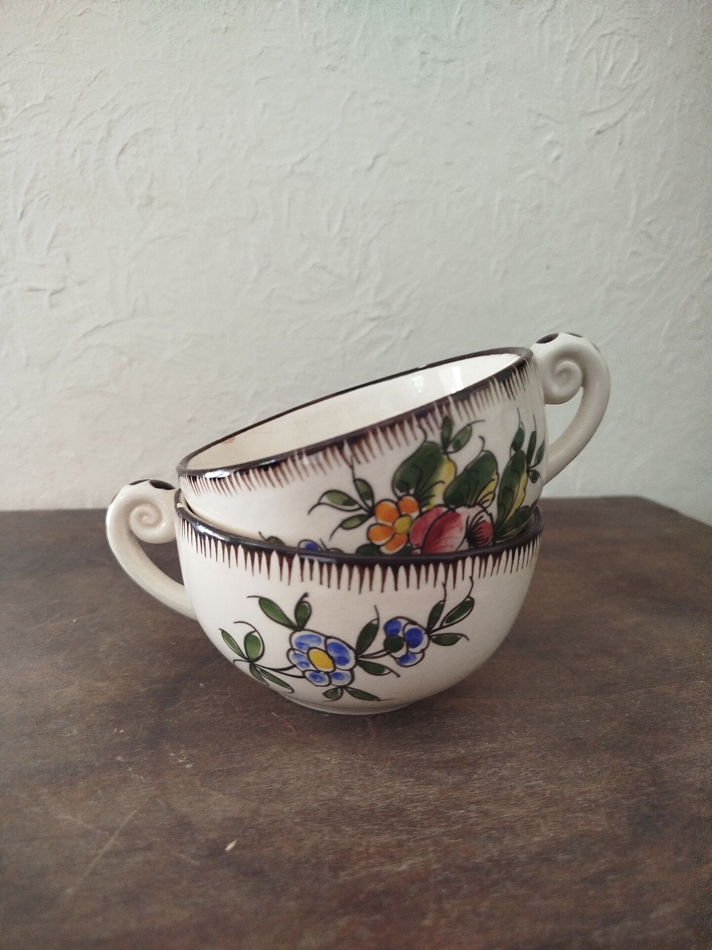 Set of 2 mugs