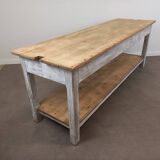 Work table with 2 shelves