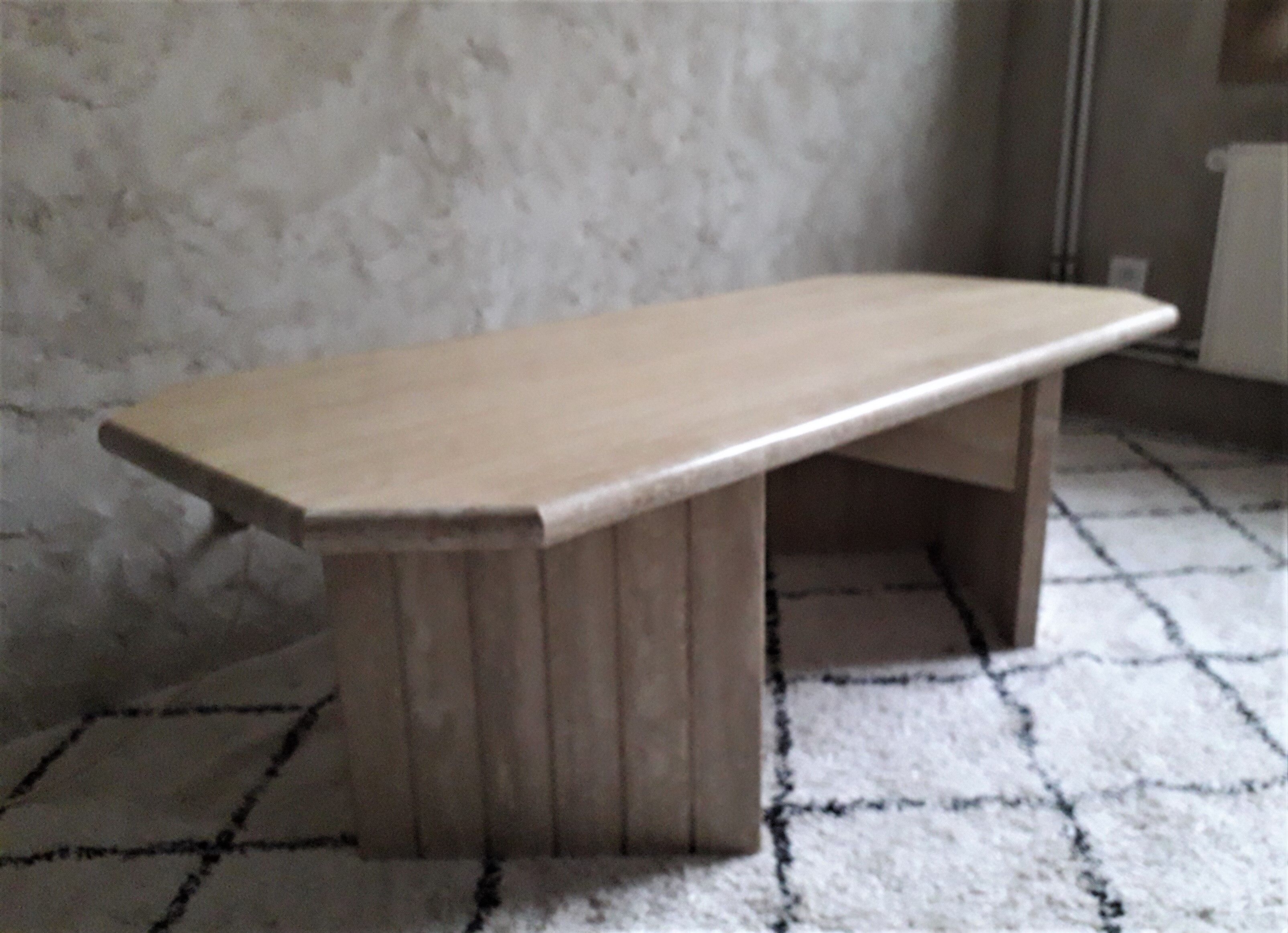 Coffee table in travertine