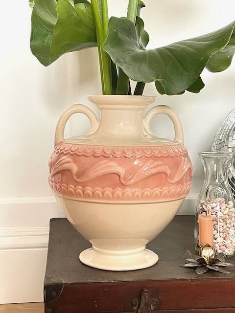 Amphora vase