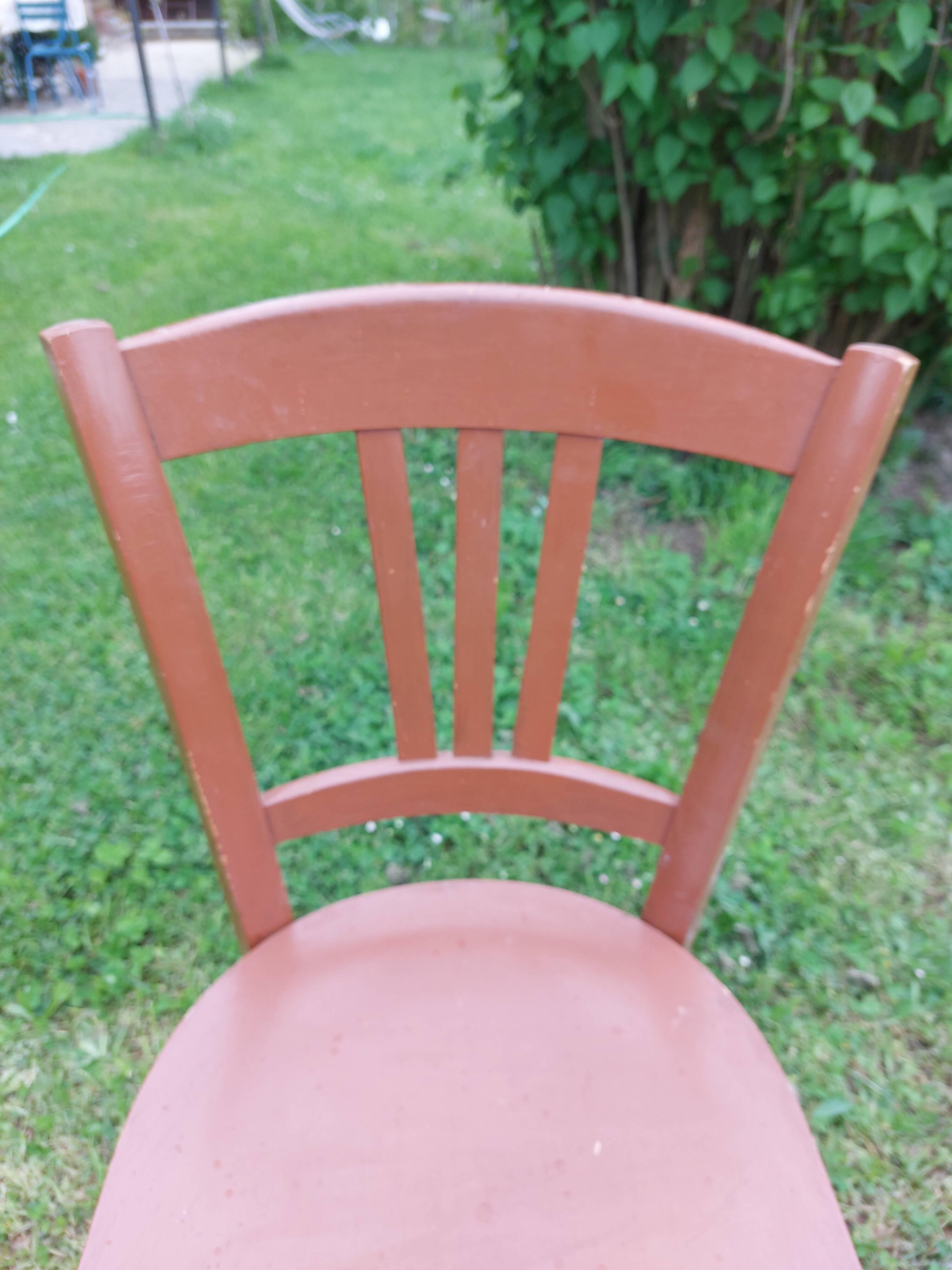 5 wooden bistro chairs