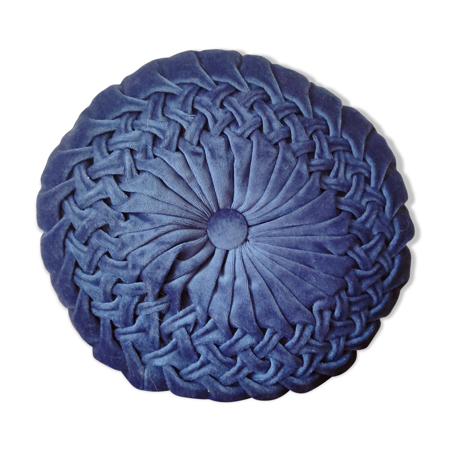 Round pleated velvet cushion