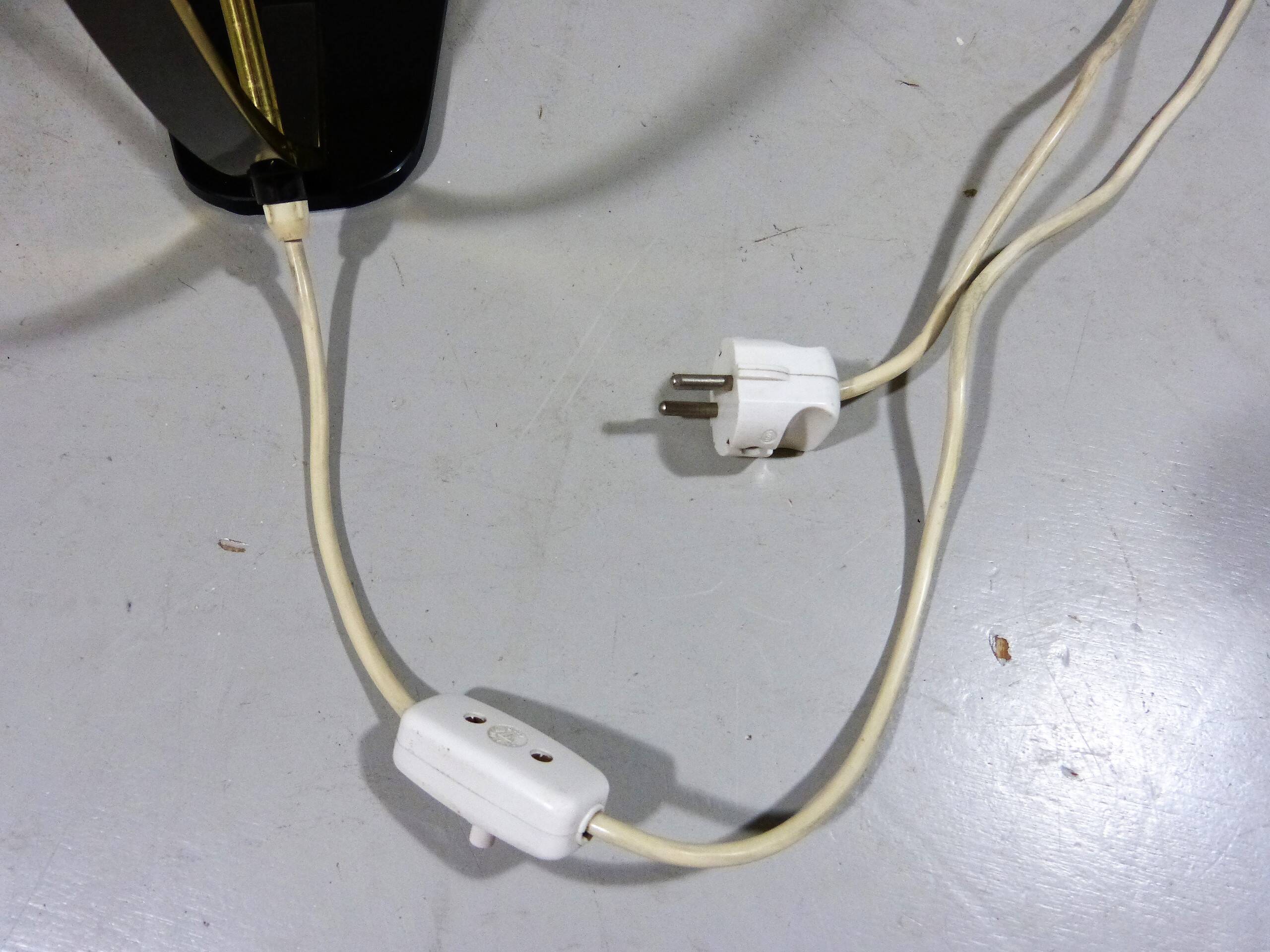 Rare desk lamp in brass & glass 1950’s