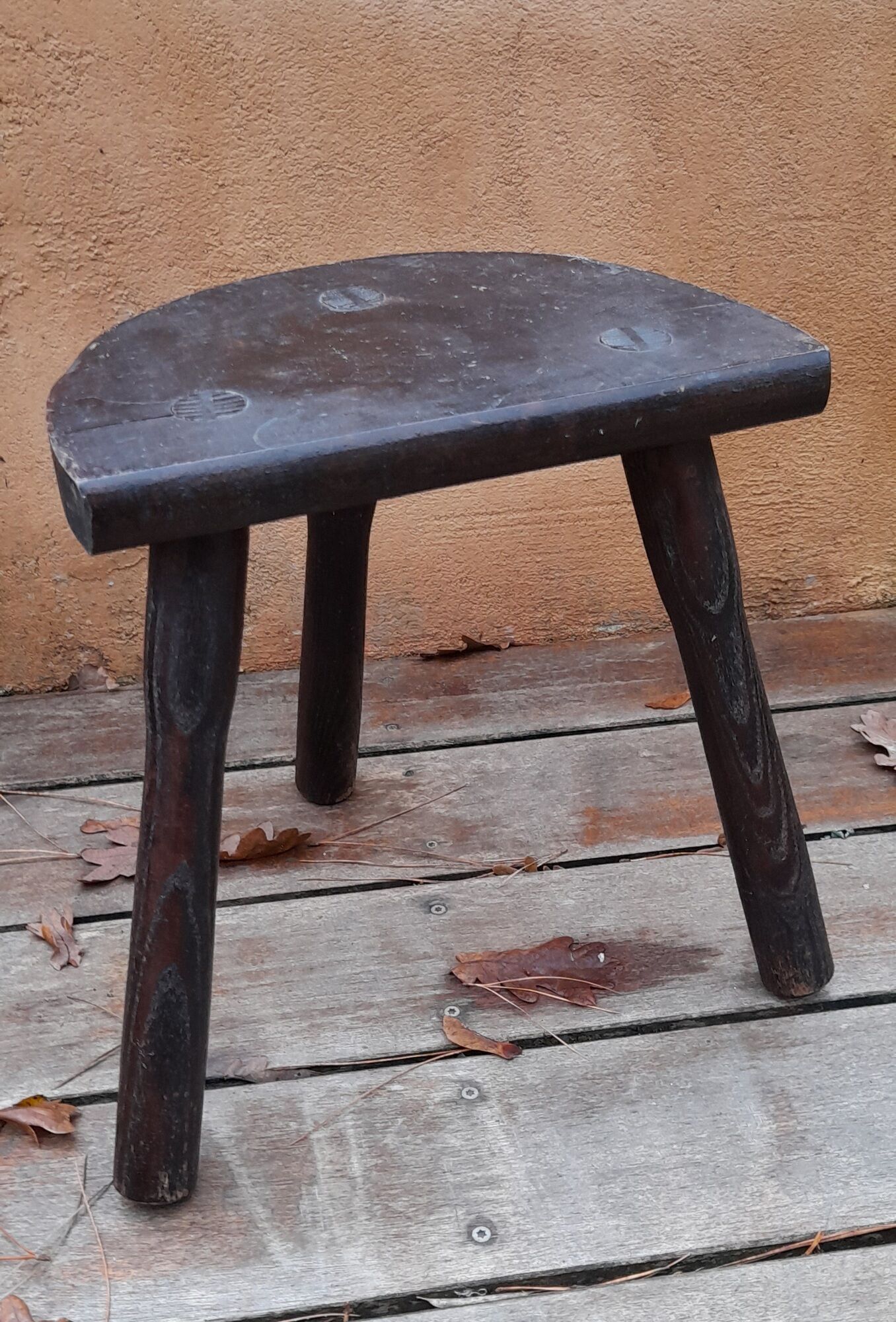 Old farmhouse stool in solid wood, brutalist & authentic, circa 1970's