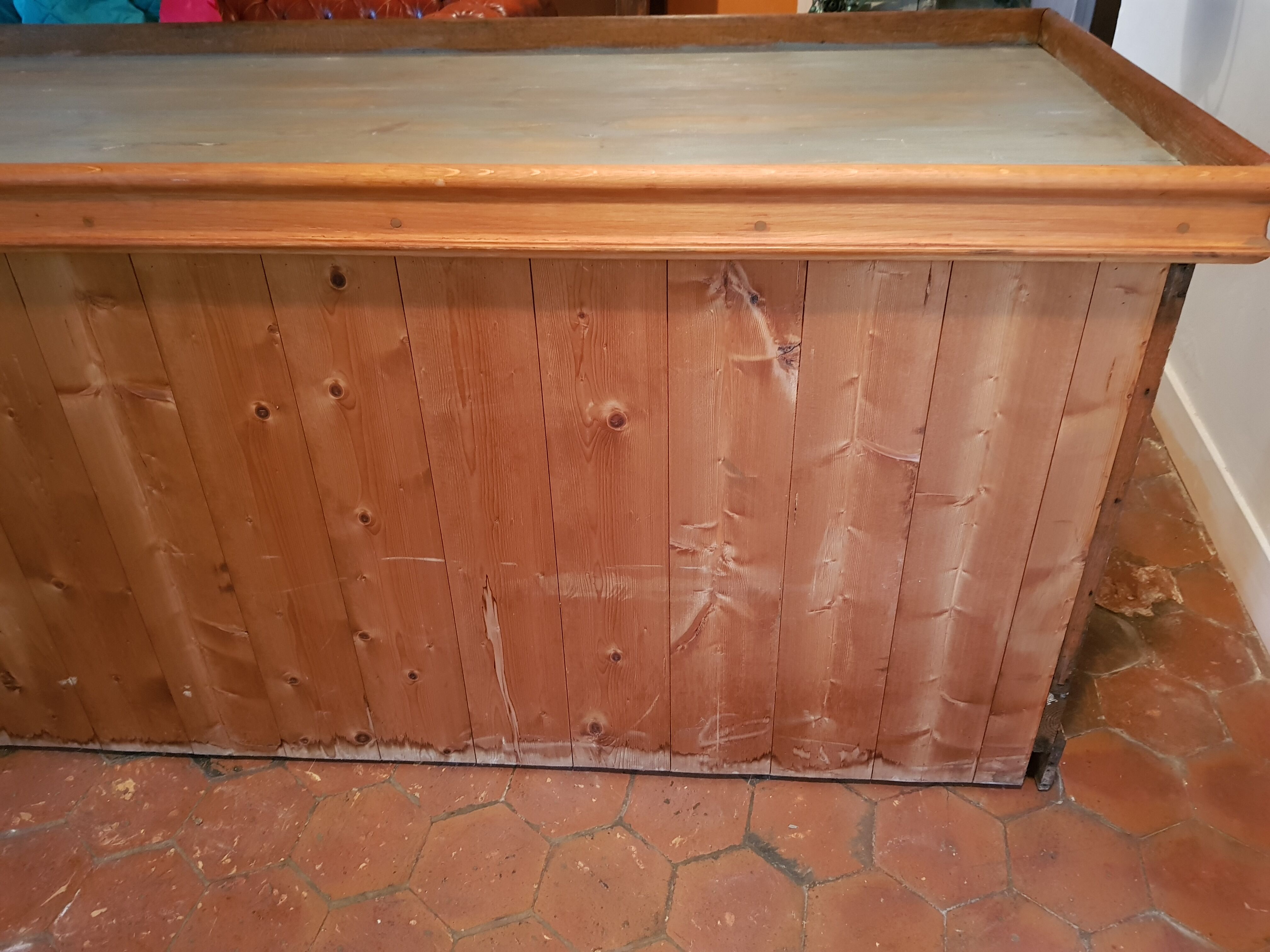 Furniture of trade with drawers