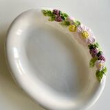 Oval-shaped dish slurry fruits and flowers
