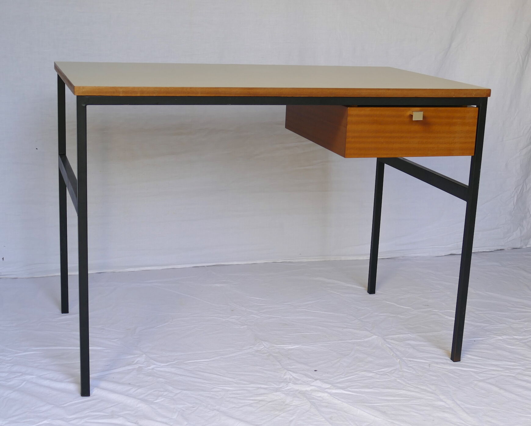 Office Pierre Paulin model "Small office", edition Thonet circa 1960