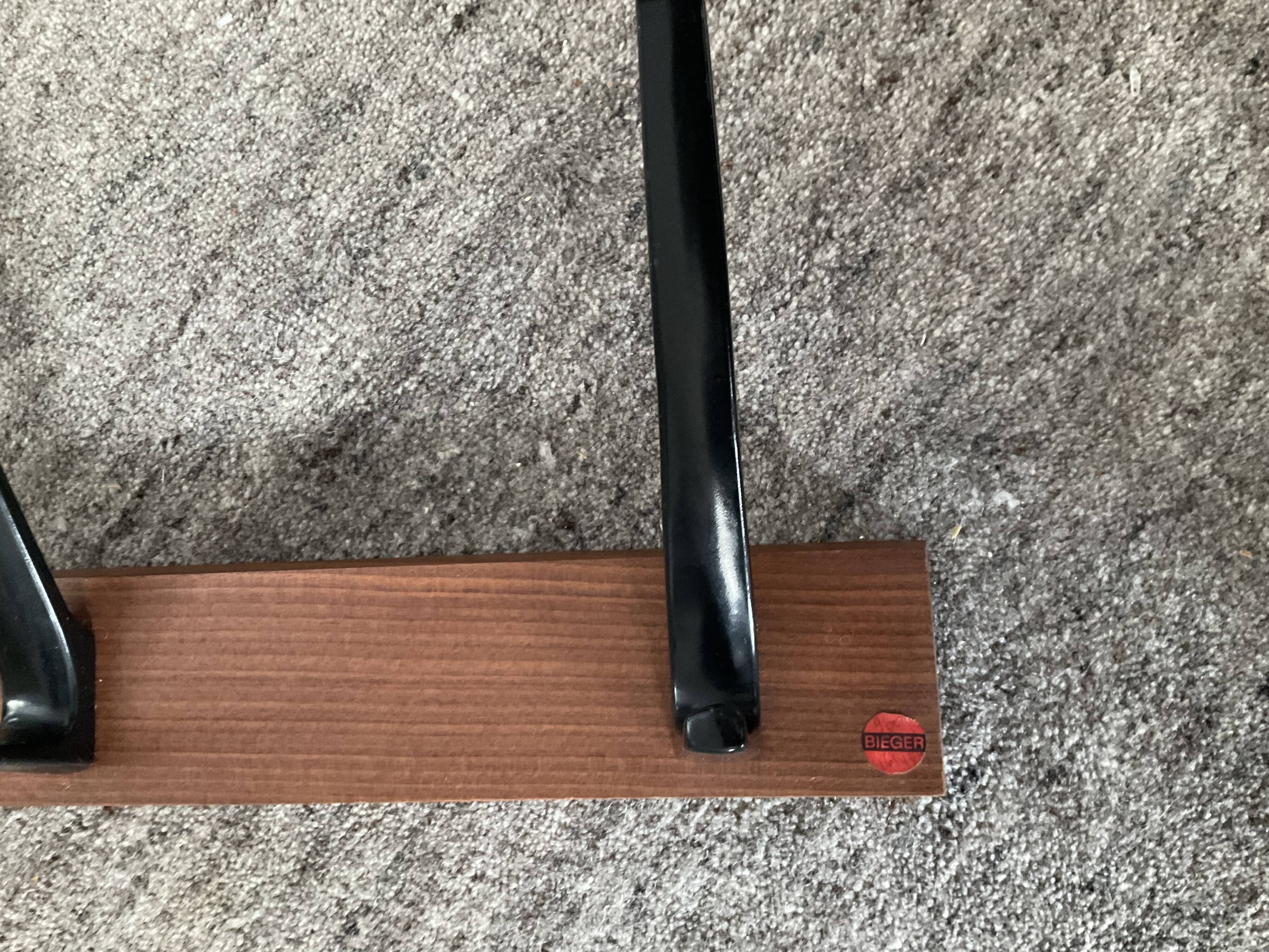 Porte manteau scandinave en teck et métal années 50-60
