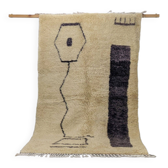 Moroccan Berber wool rug 250 x 150 Cm