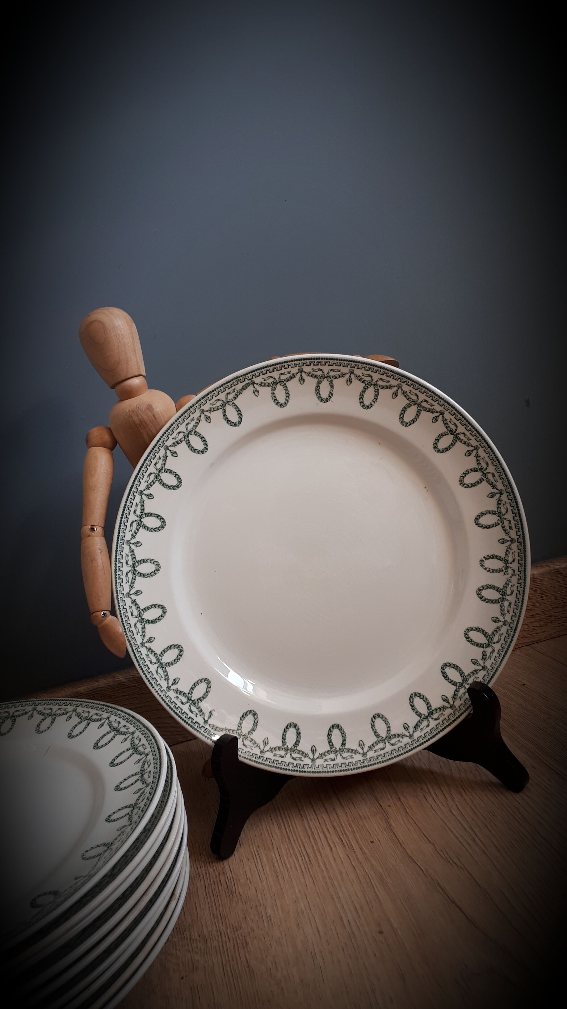 Lot de 6 assiettes plates Boch Bonaparte
