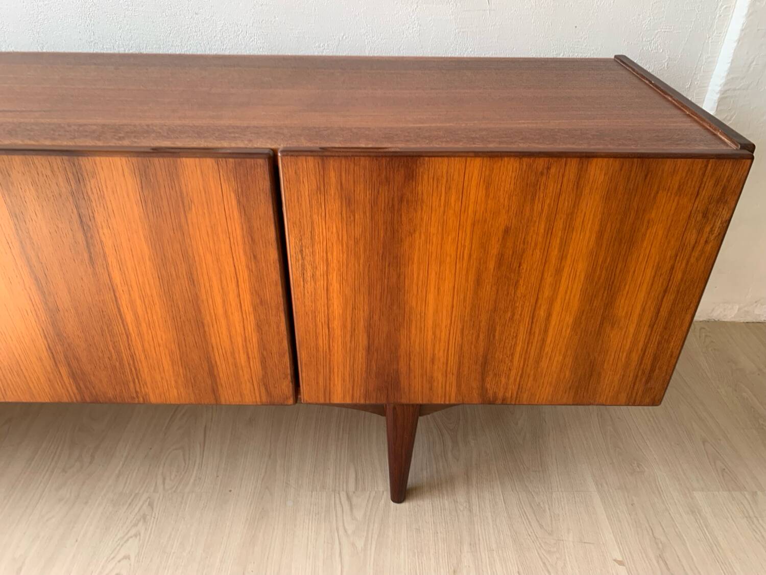 Scandinavian enfilade