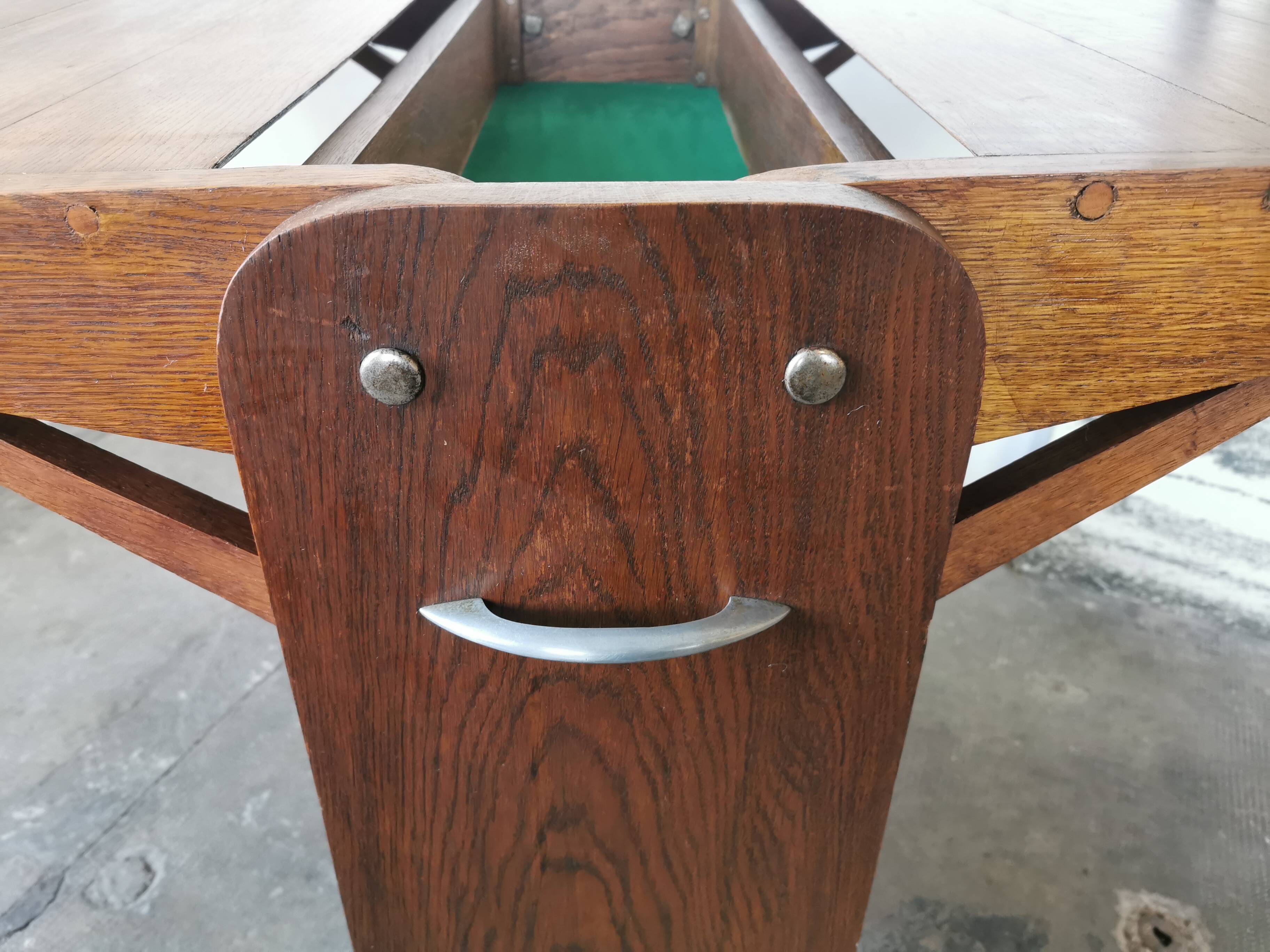 Double retractable desk 1950, Raclem