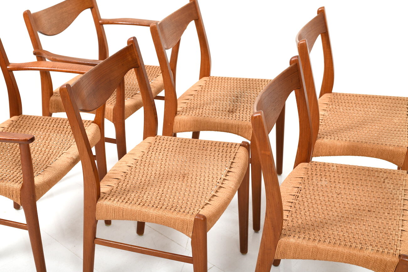 Danish teak dining chairs by Arne Wahl Iversen Glyngøre Stolefabrik