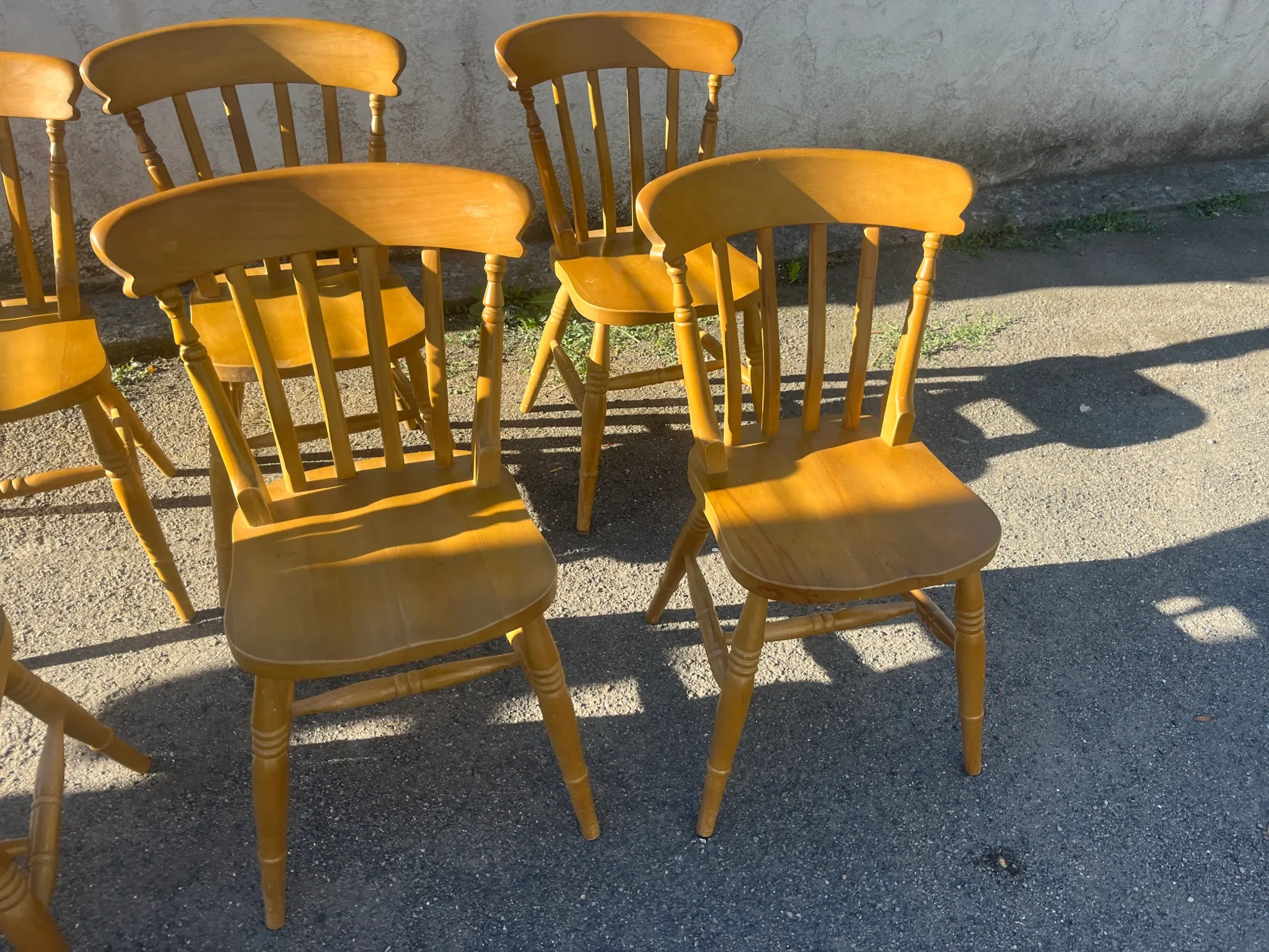 Set of 6 Interior's chairs in solid pine – Honey colour