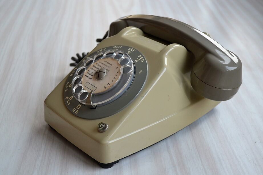Telephone Socotel S63 gray dial vintage 1980
