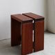 Table d'appoint vintage en bois massif