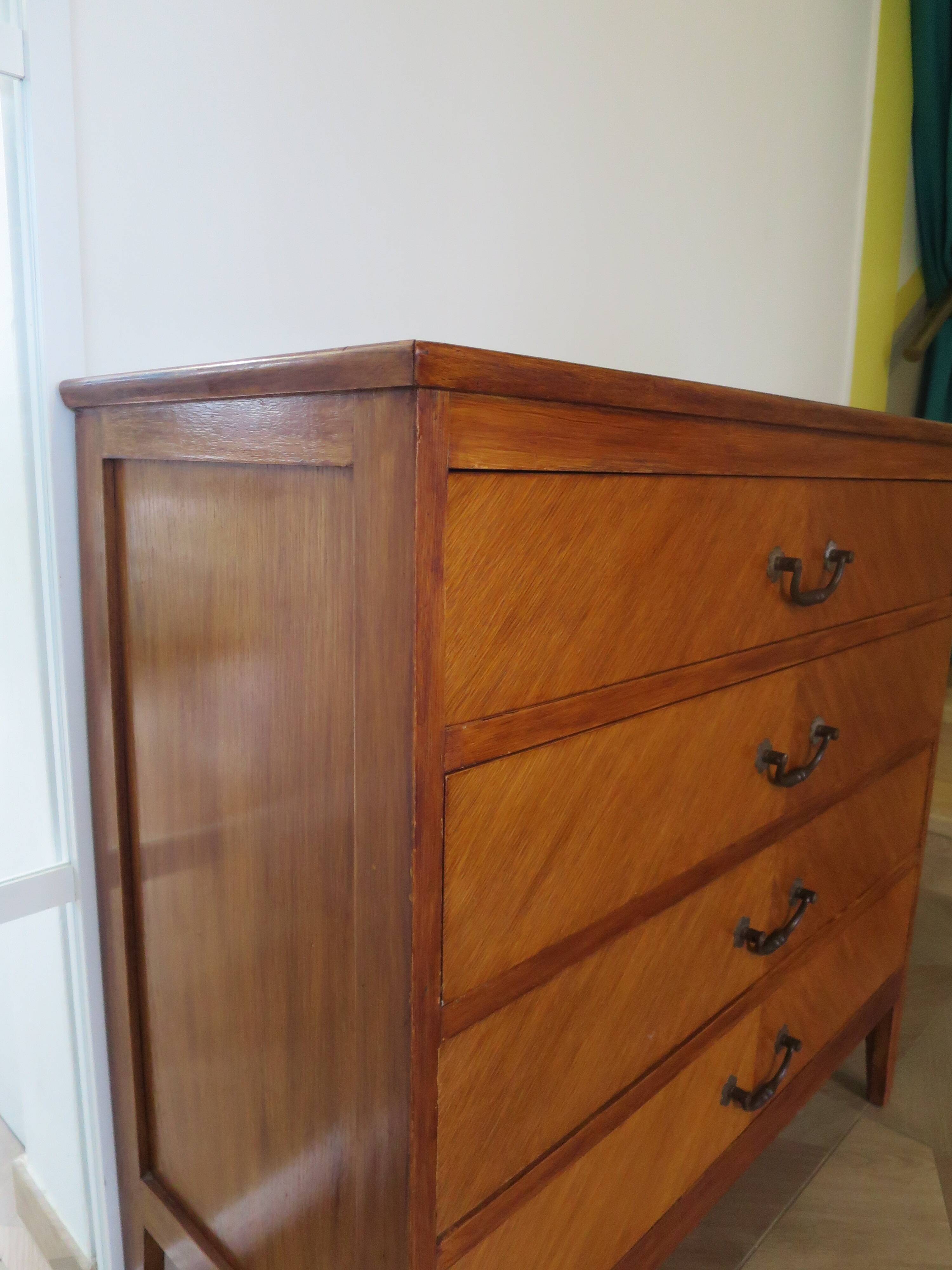 Vintage - Chest of drawers - 4 drawers - wood - 1950s/60s - modernist/Scandinavian