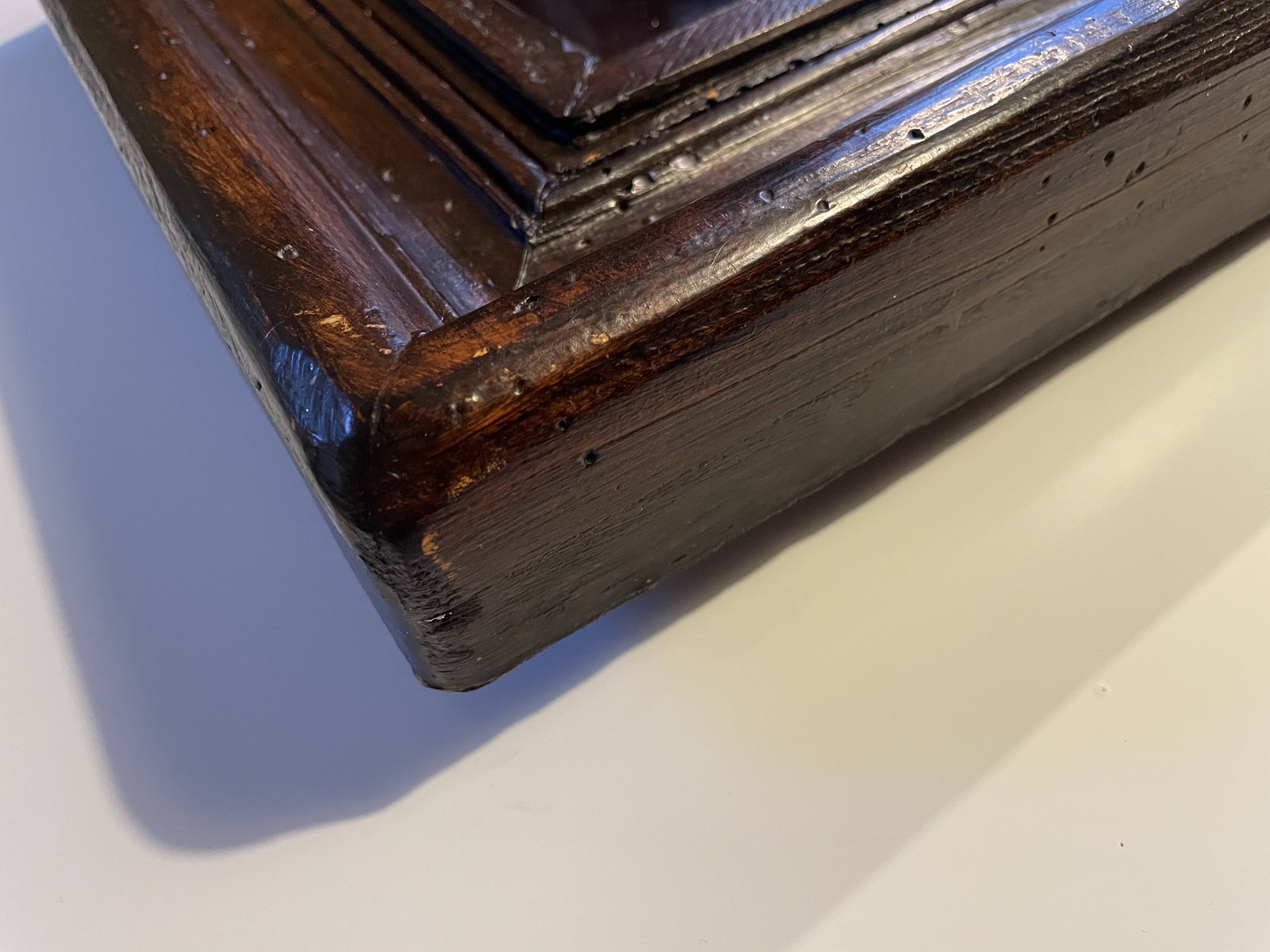 Miroir ancien en bois massif style Huguenot