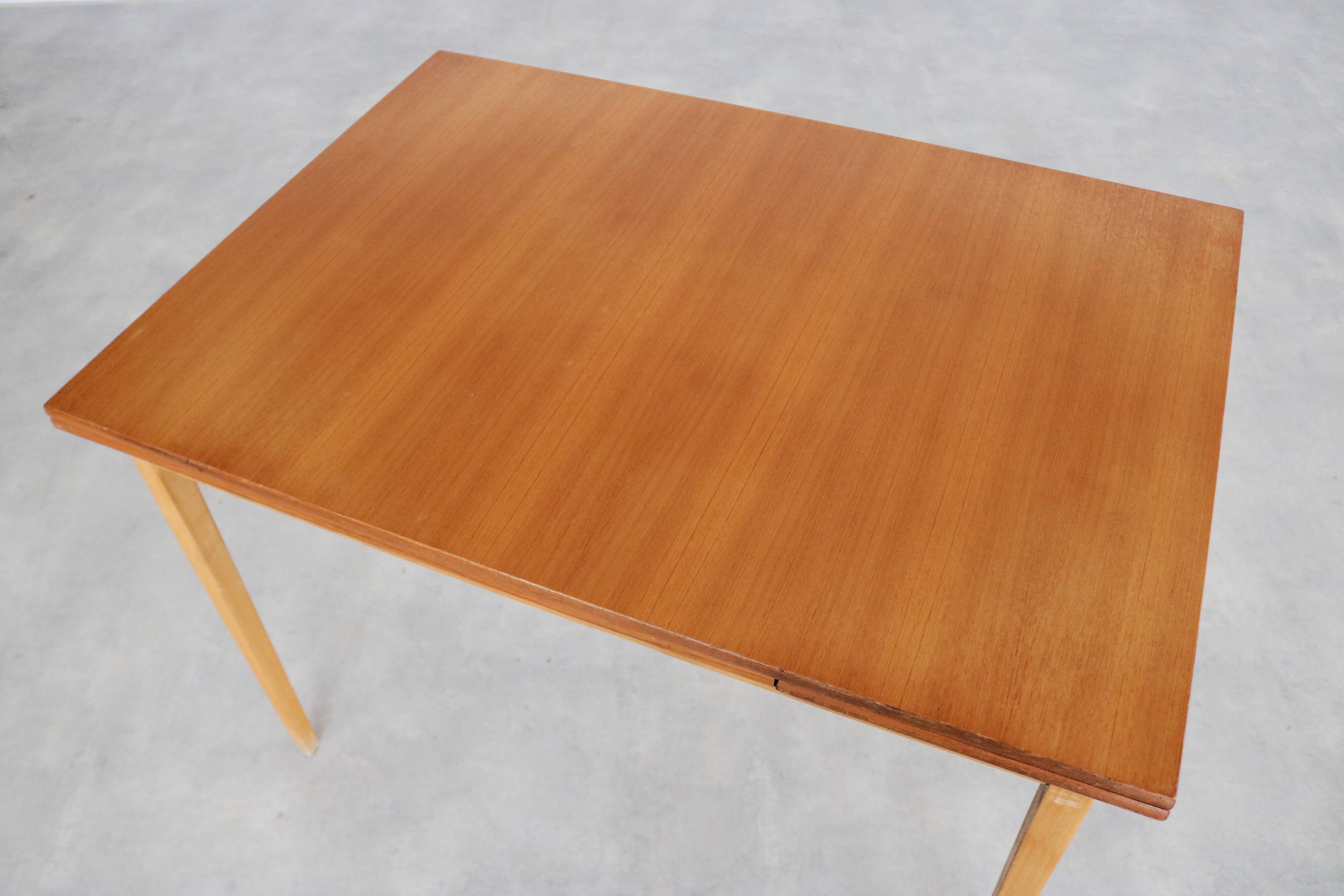 Extendable dining table, Sweden, 1960s