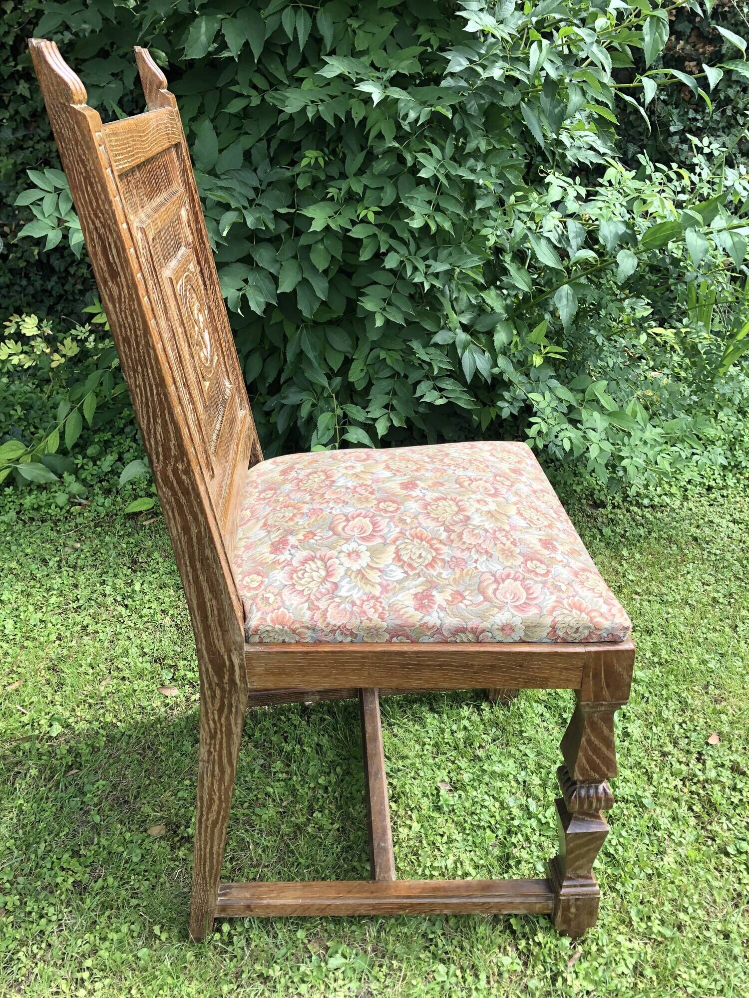 Series of 6 Chairs Neo Basque Wood Carved Cross Basque + Assise Fabric Vintage