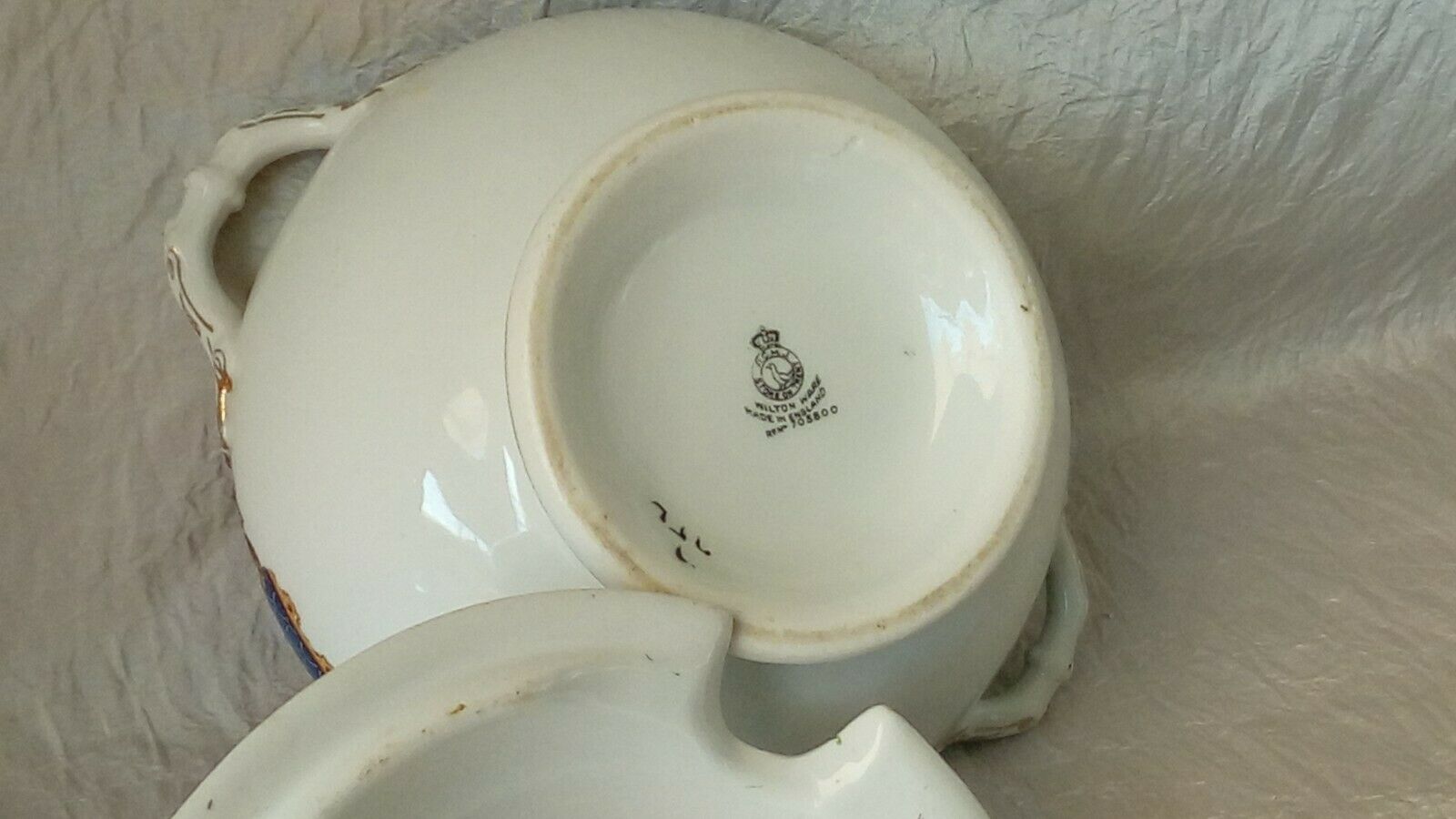 PORCELAIN SAUSAGE BY WILTON WARE DECOR A L'OISEAU