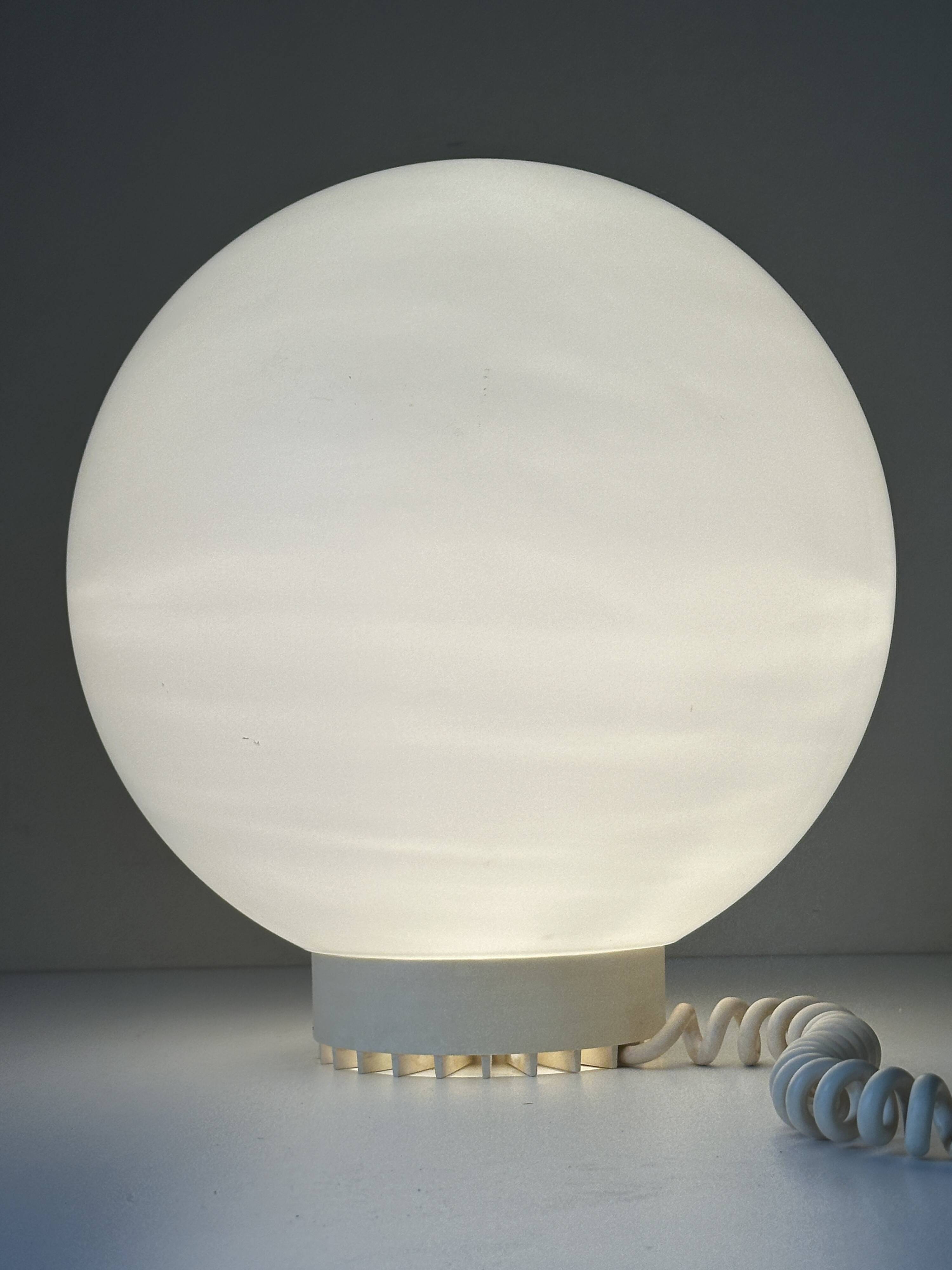 Vintage ball lamp design from the 70s