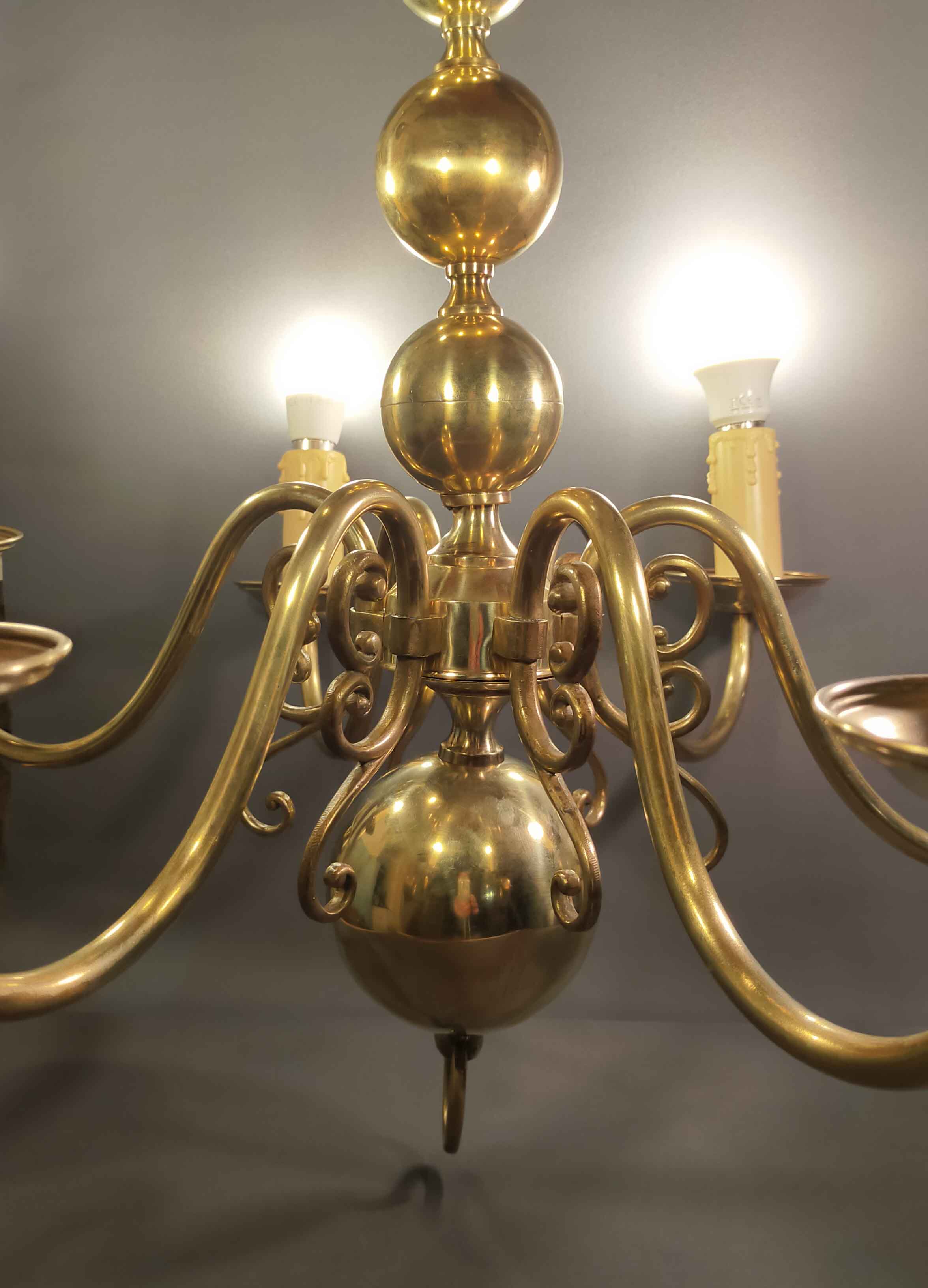 Dutch chandelier 6 lights