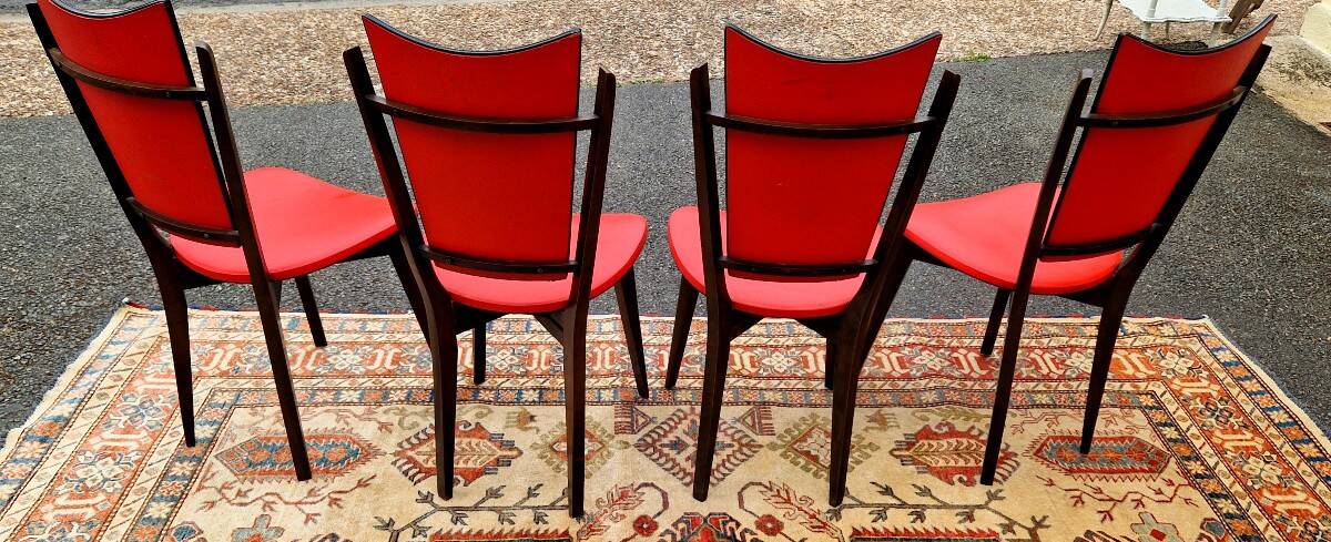 Suite de 4 chaises skai rouge