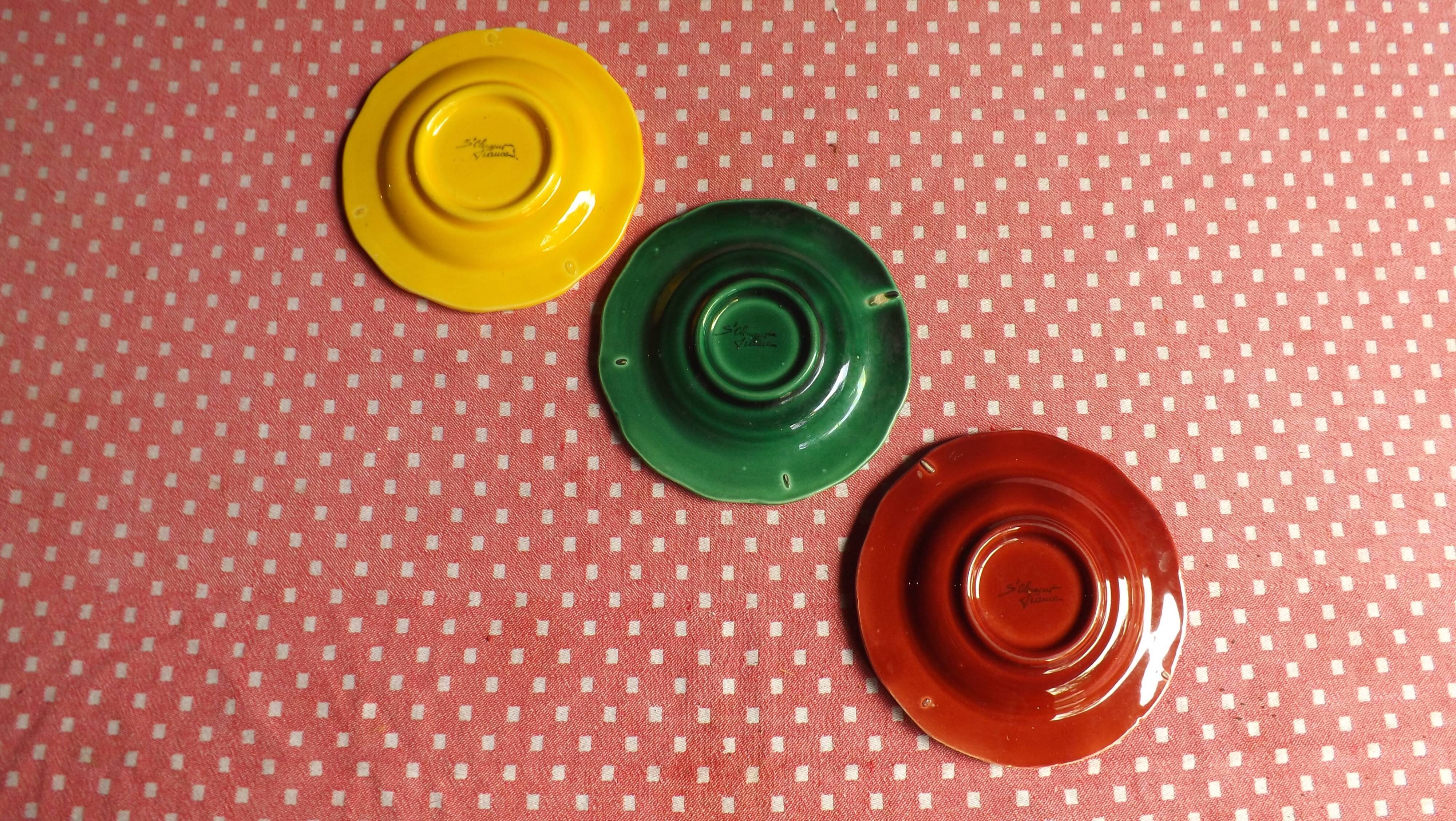 Lot of 3 St Clement ashtrays